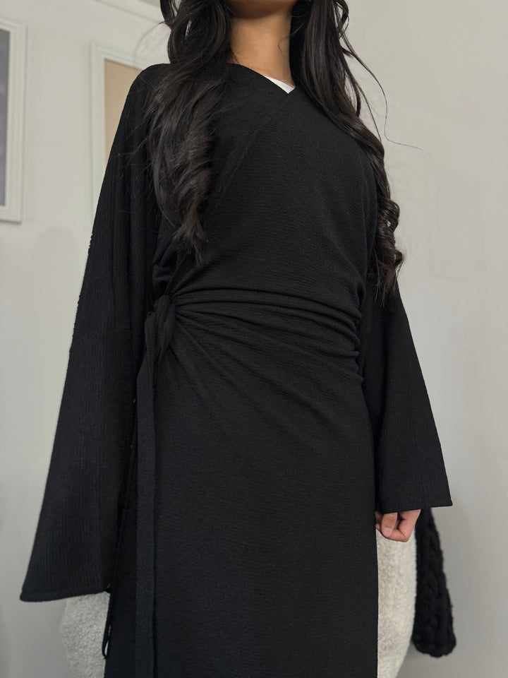 Hira Abaya