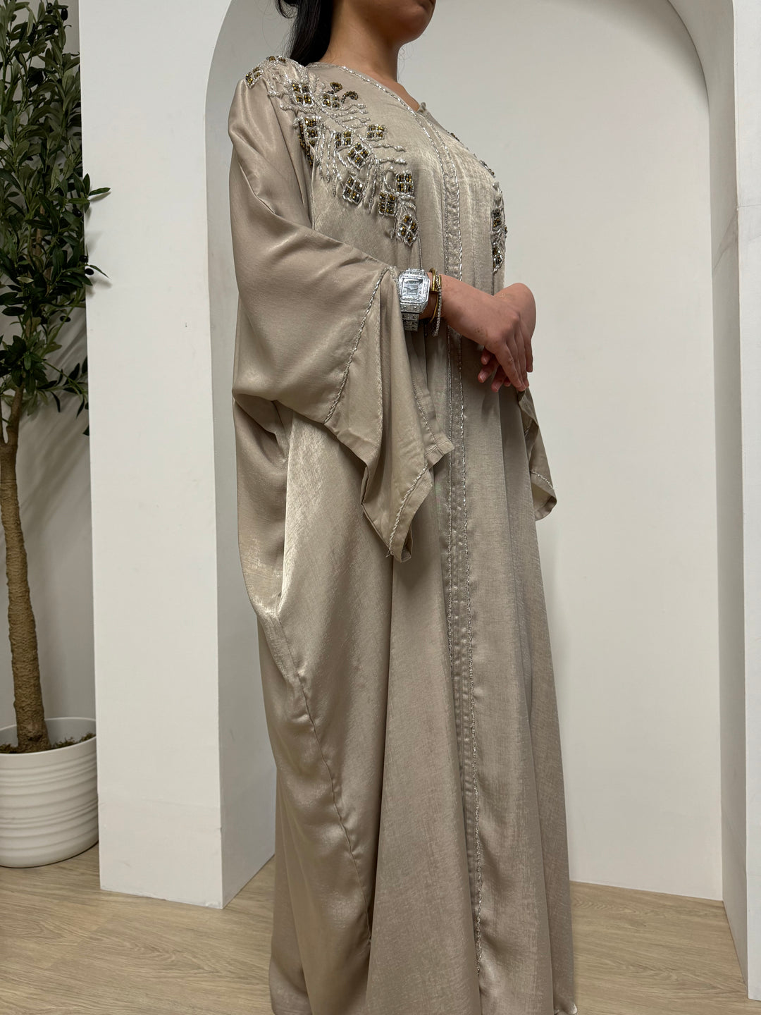 Al’heera Abaya