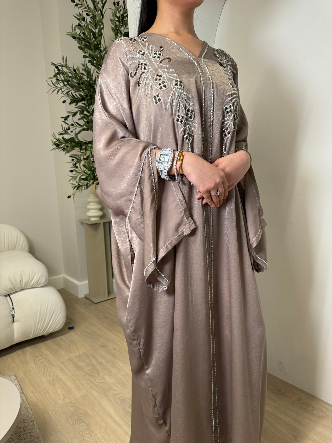 Al’heera Abaya