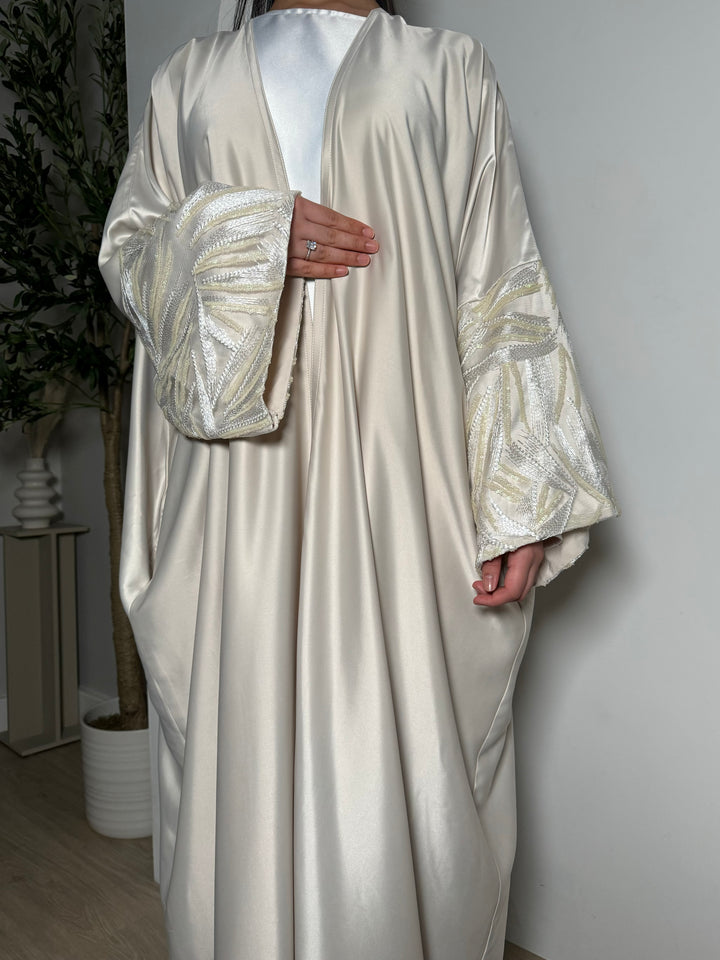 Isra Abaya