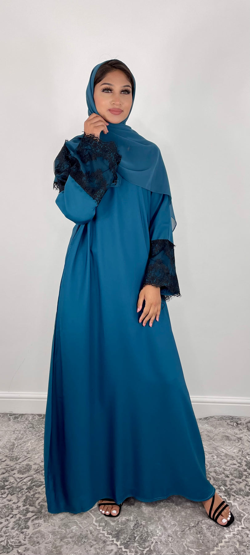 Sapphire khair abaya – JanCollection